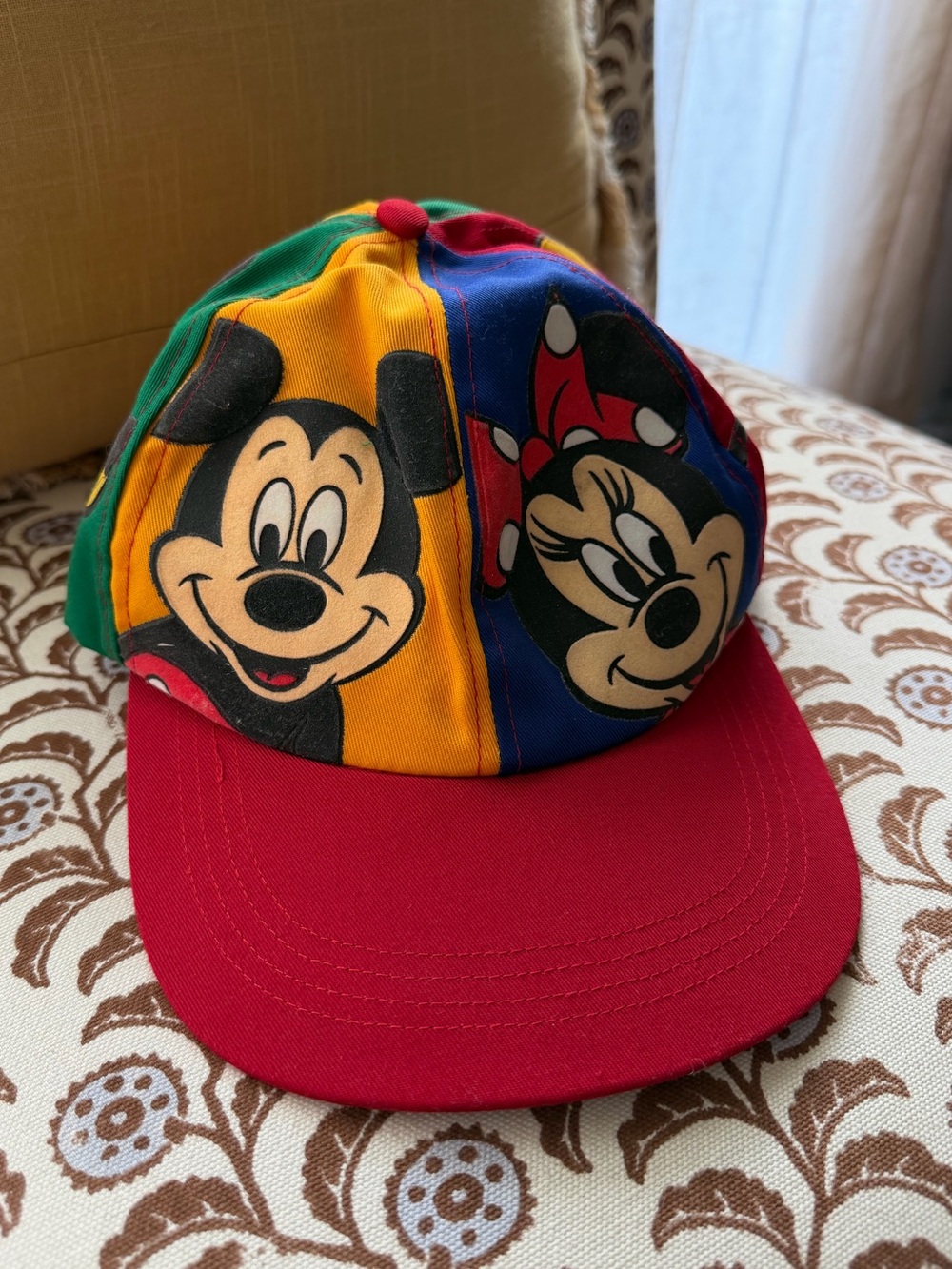 Vintage 90’s Disney Hat